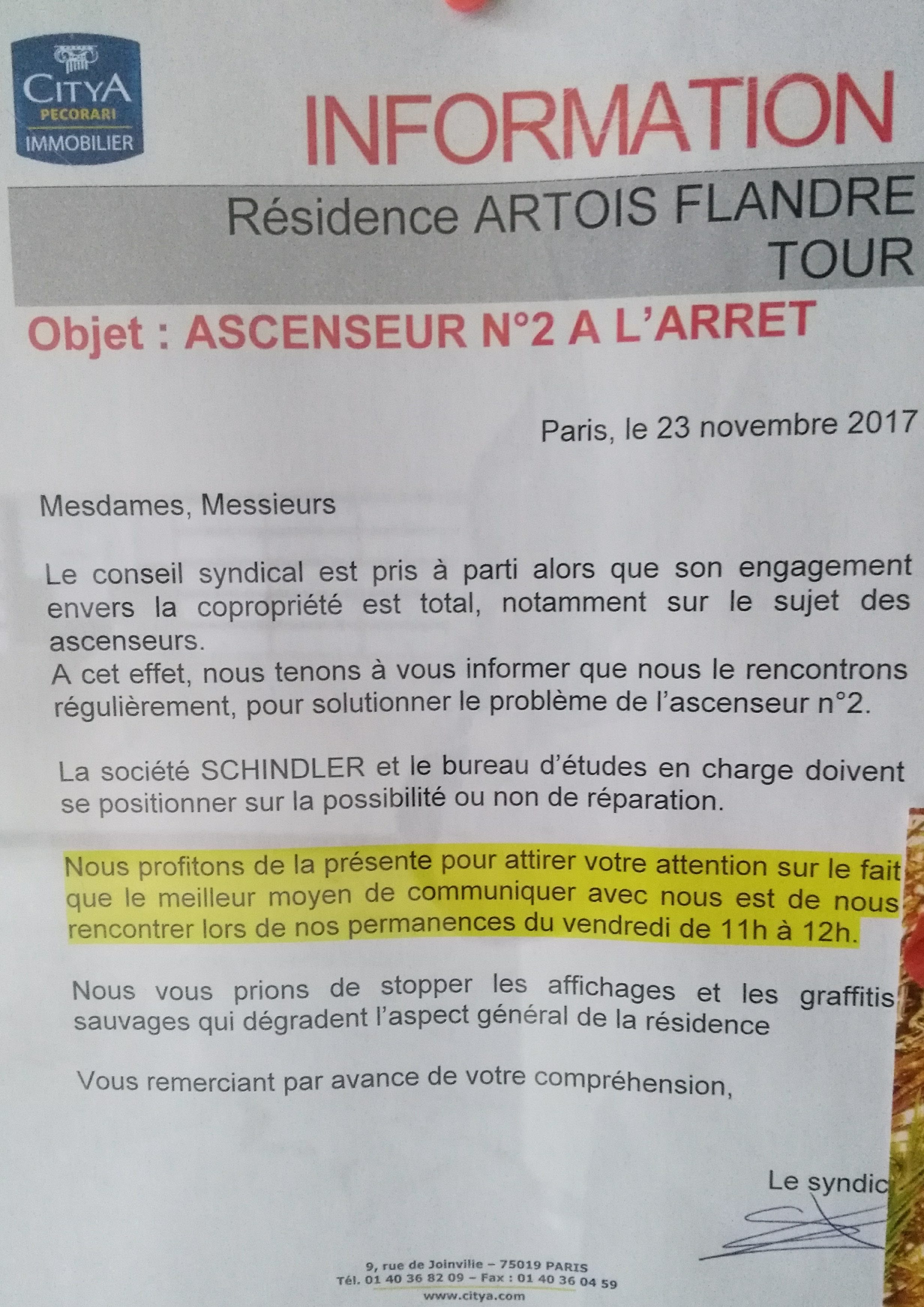 Ascenseur N°2 à l’arret