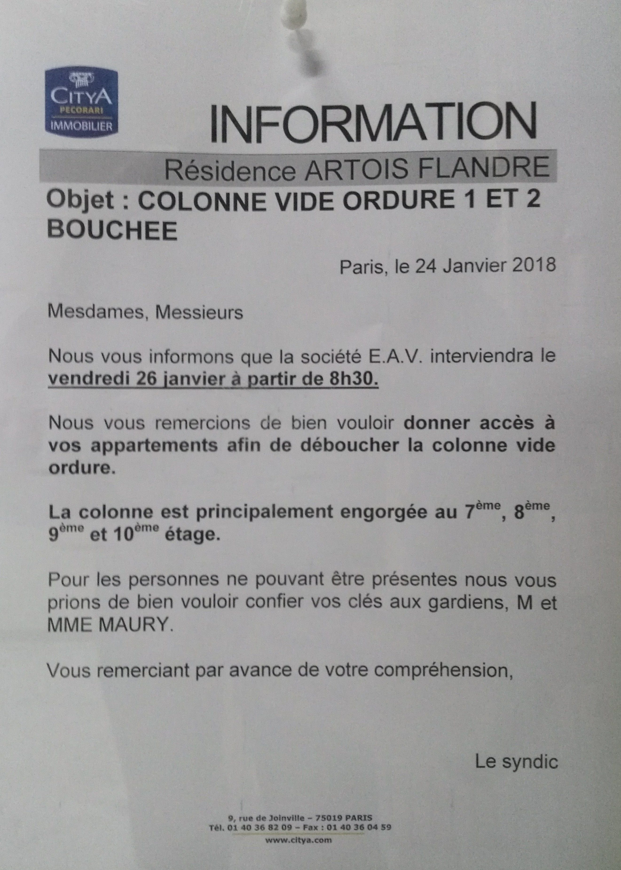 Colonne vide ordure 1 et 2 bouchée
